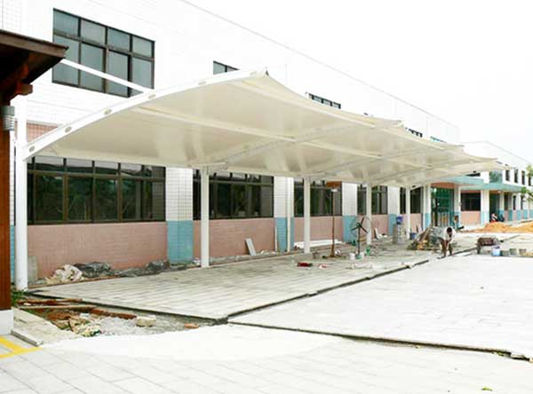 四川PTFE膜結(jié)構(gòu)自行車棚：蜀地車棚，品質(zhì)之選