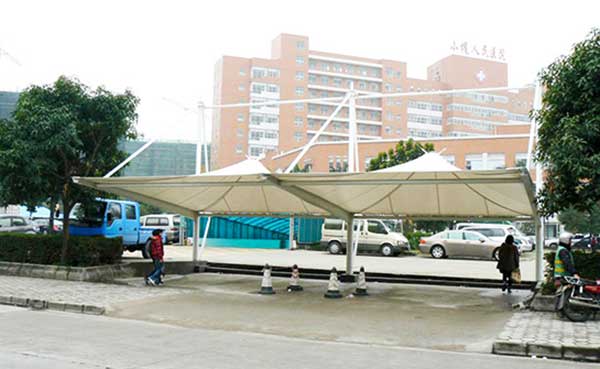 成都PTFE膜結構車棚廠家考察：生產規(guī)模/工藝水平/質檢體系